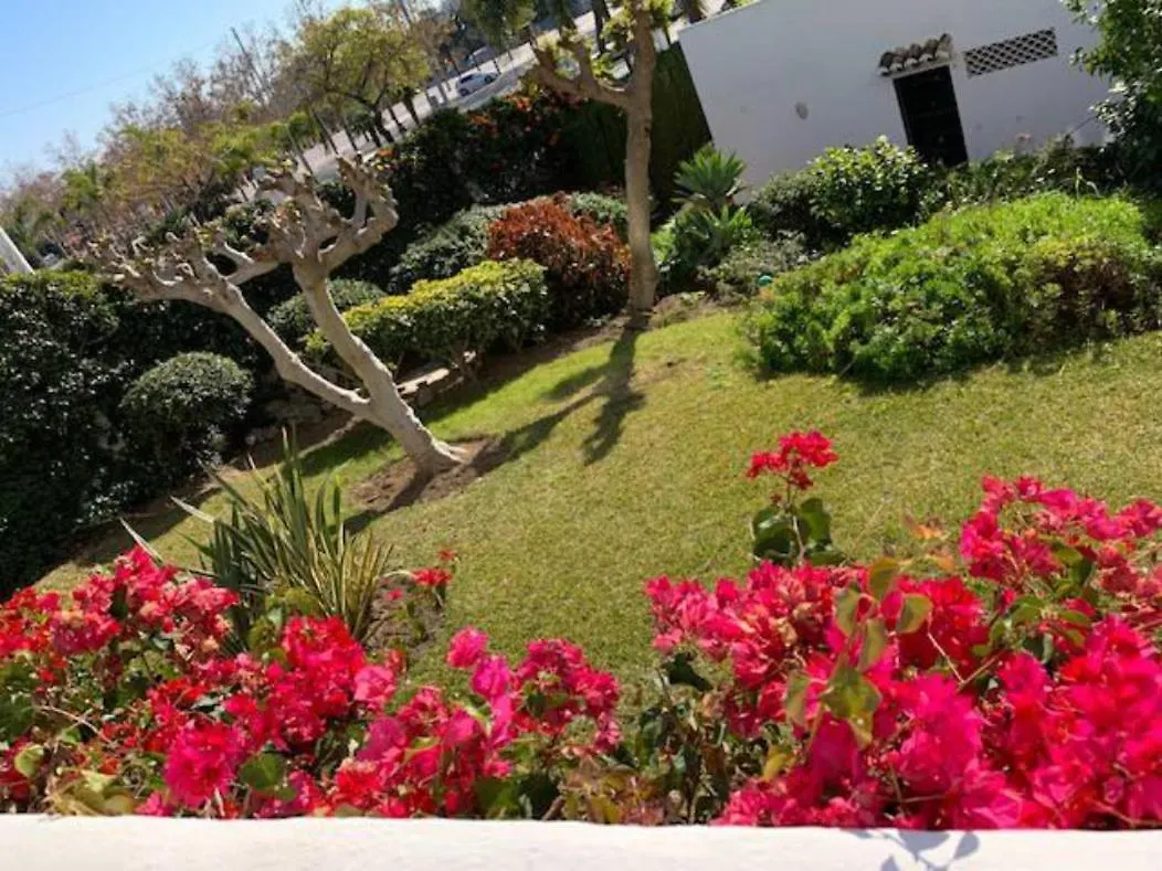 Appartement Pueblo Del Parque Avec Belle Terrasse Бенальмадена Апартаменты